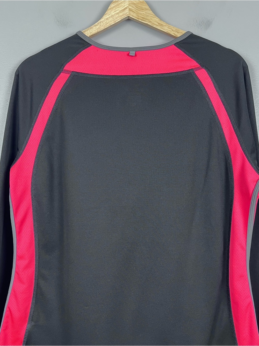 Nike Women's Dri-Fit Lightweight Running Shirt Black & Pink 409755 Size XL; Gym - Picture 4 of 12